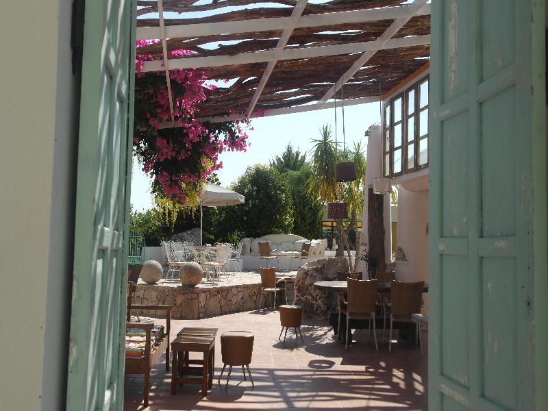 Gorgona Studios Faliraki Exterior foto